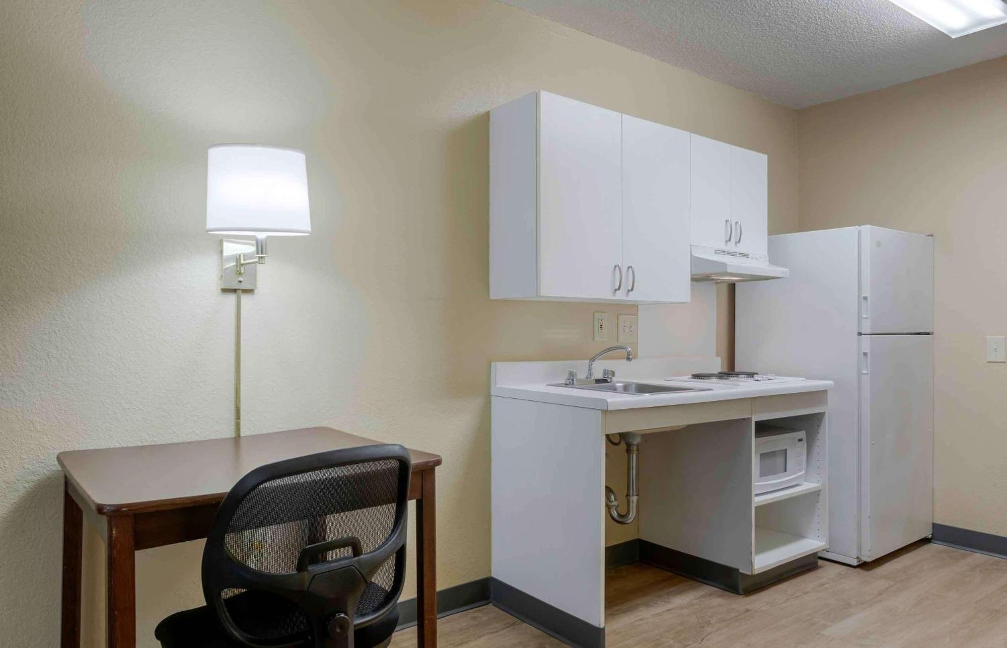 Extended Stay America Suites - San Diego - אושנסייד מראה חיצוני תמונה