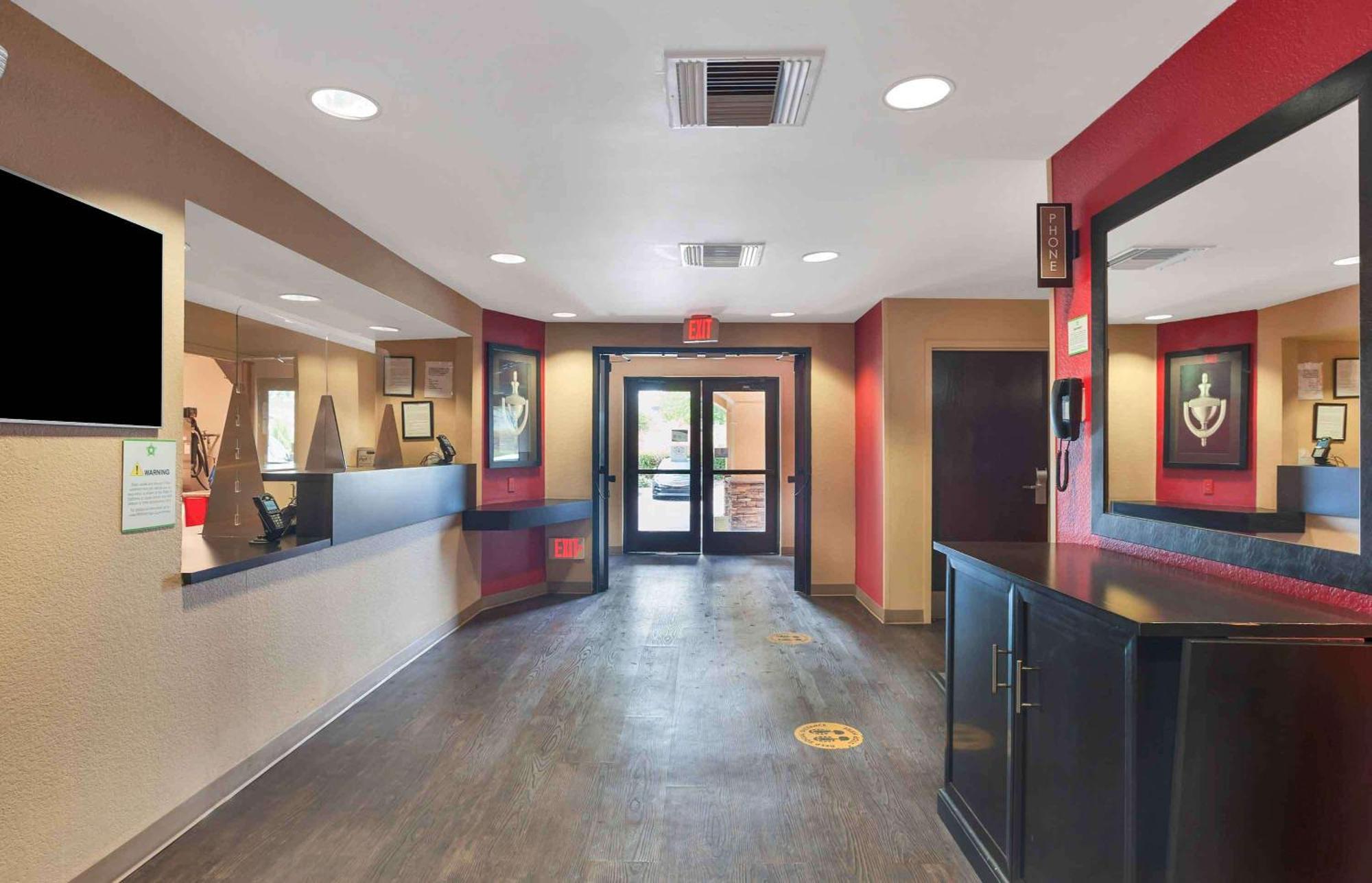 Extended Stay America Suites - San Diego - אושנסייד מראה חיצוני תמונה